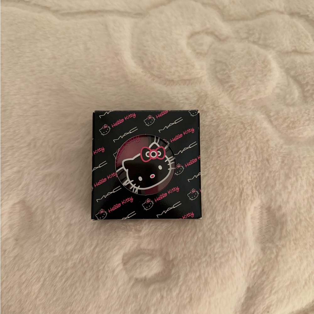Hello Kitty MAC Blush